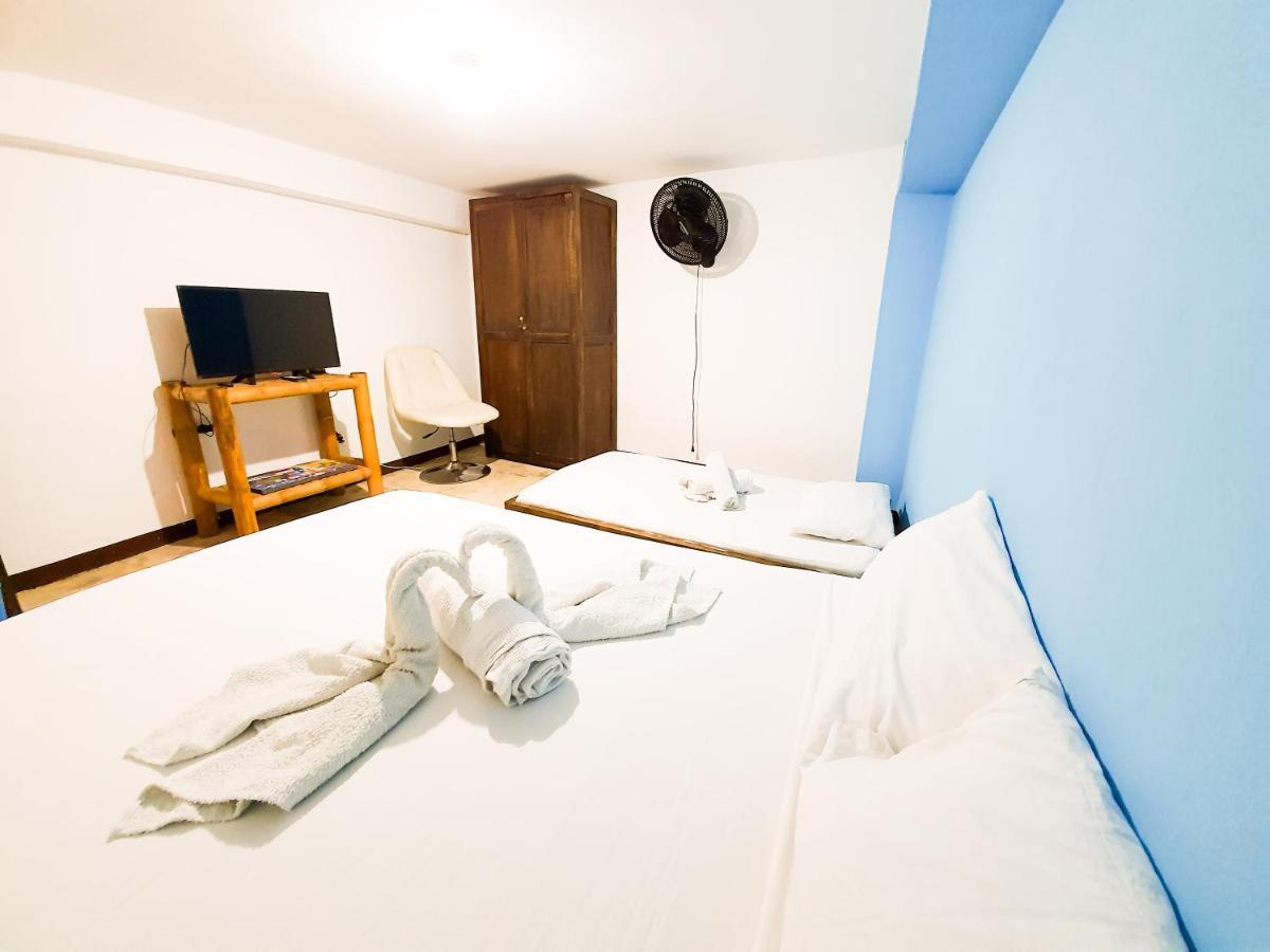 Hostal La Mercedes Street Cali Bagian luar foto